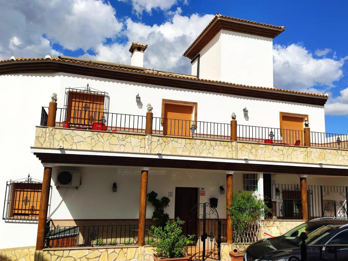 Casa Amplia Con Terraza En La Vinuela Villa Exterior foto